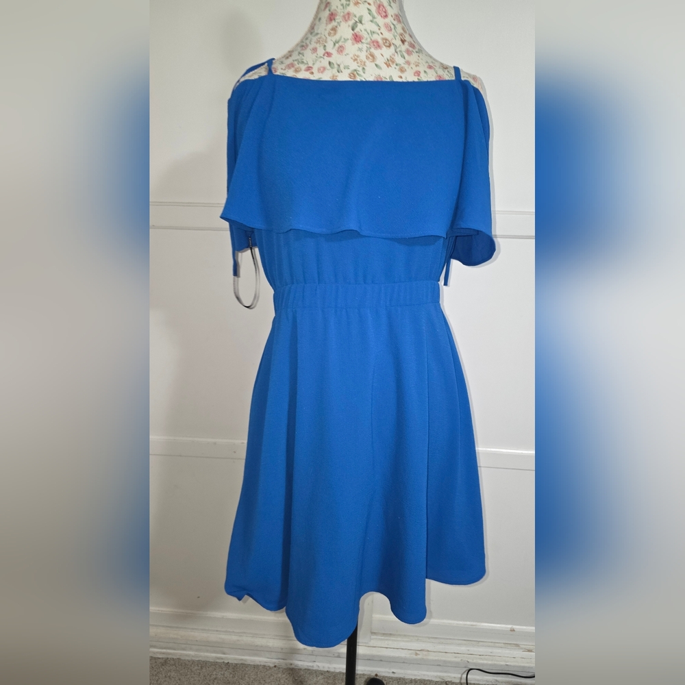 Vince Camuto Blue Cold Shoulder Flutter Sleeve Sundress SIZE 12